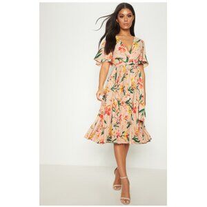 PrettyLittleThing Beige Floral Pleated Midi Dress